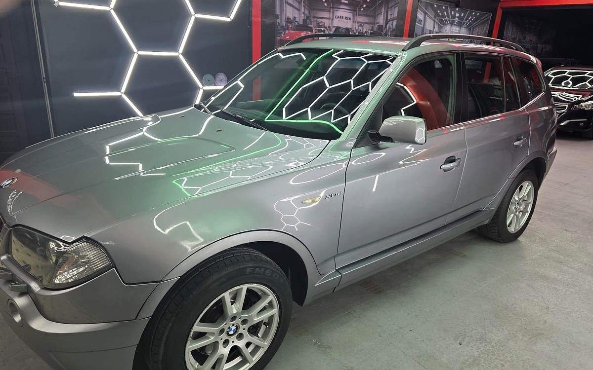 Coche después del detailing cerámico